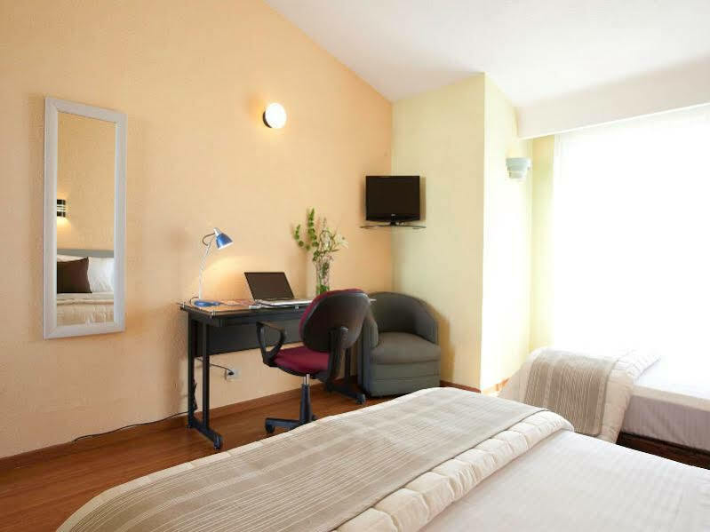 Mision Express Aguascalientes Zona Norte Exterior photo