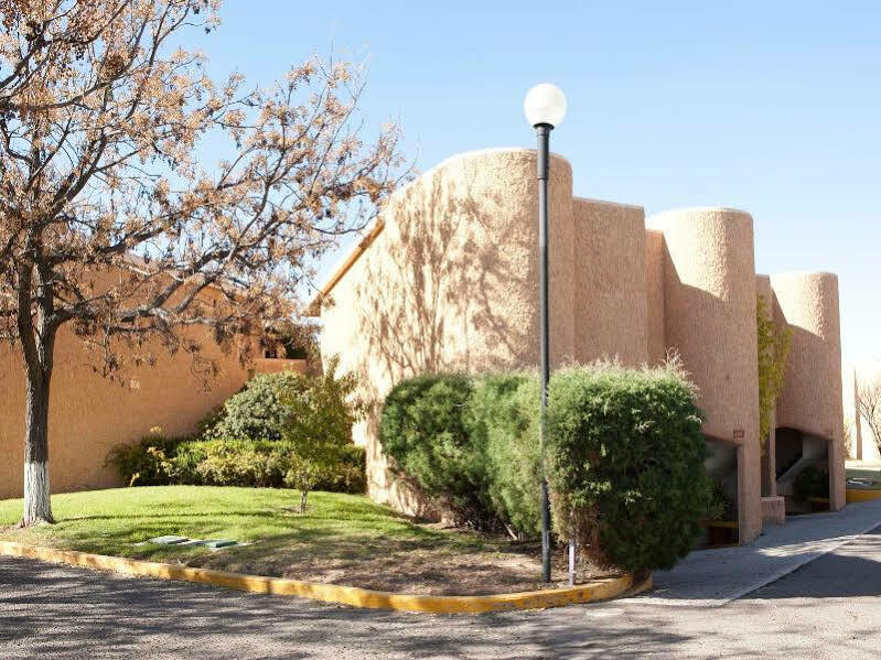 Mision Express Aguascalientes Zona Norte Exterior photo